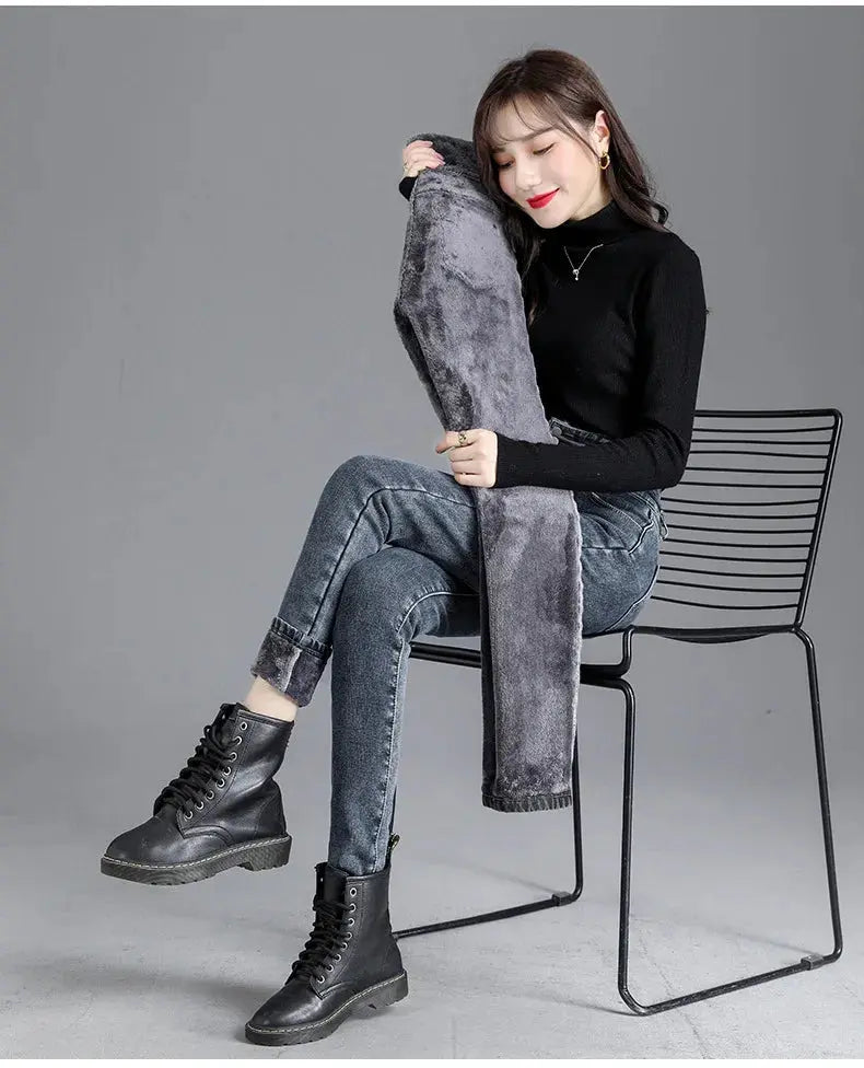 High-Quality Winter Fleece Leggings - Thick High-Waist Comfort - Next Level
