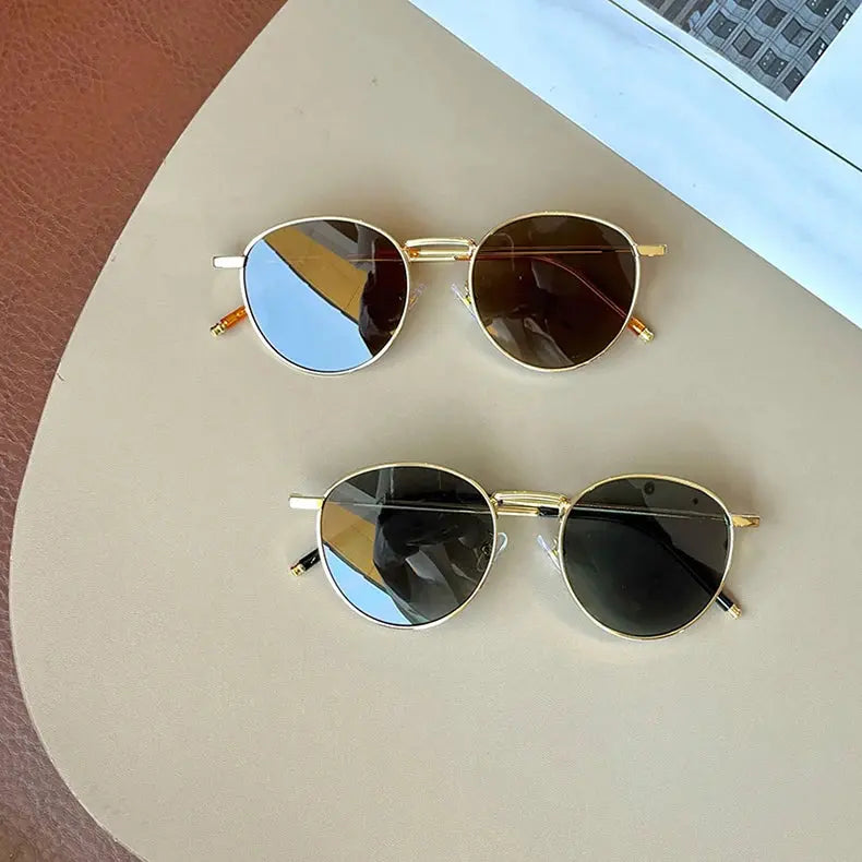 Retro Women's Eyewear: Stylish Glasses for Timeless Fashion - Next Level