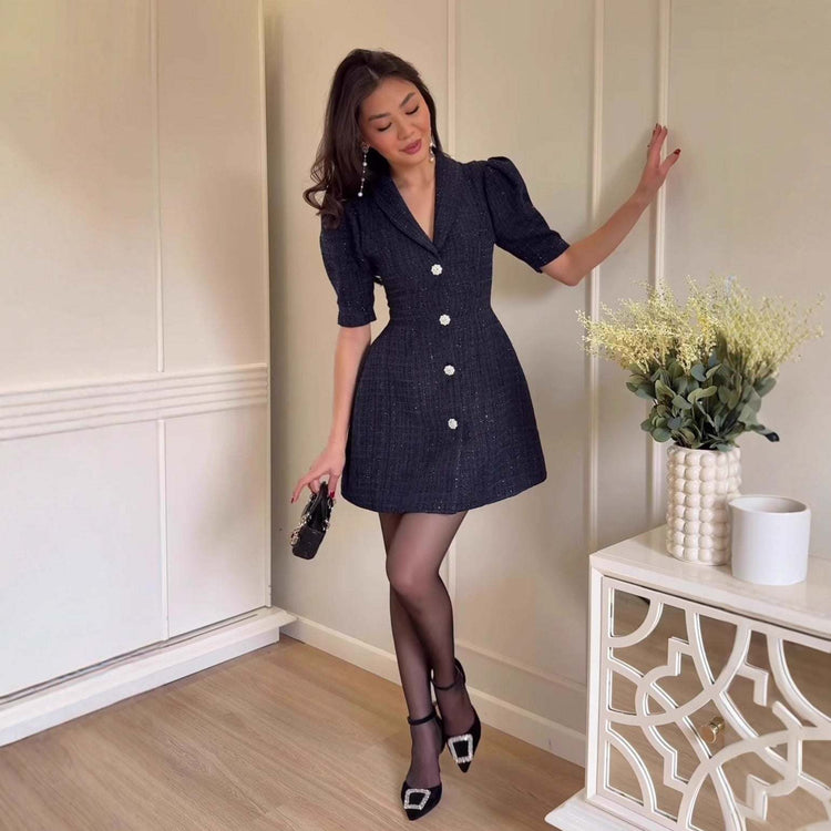 Elegantes Damen Business Kleid aus Tweed mit hoch tailliertem Schnitt und Blazer-Kragen
