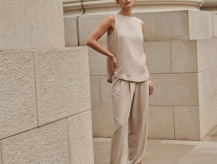 <h1>The world in Nude and grey</h1>