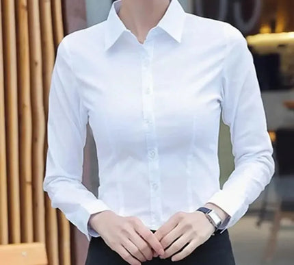 Elegantes weißes Damen Langarmshirt - Stilvoll & Vielseitig für jeden Anlass - Next Level