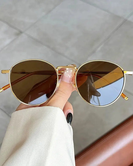 Retro Women's Eyewear: Stylish Glasses for Timeless Fashion - Next Level