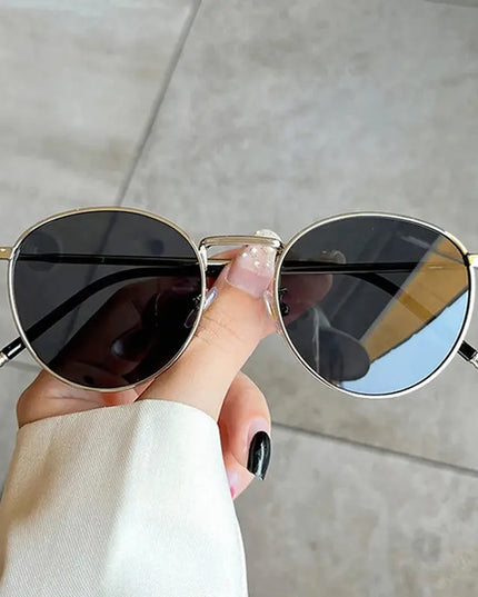 Retro Women's Eyewear: Stylish Glasses for Timeless Fashion - Next Level