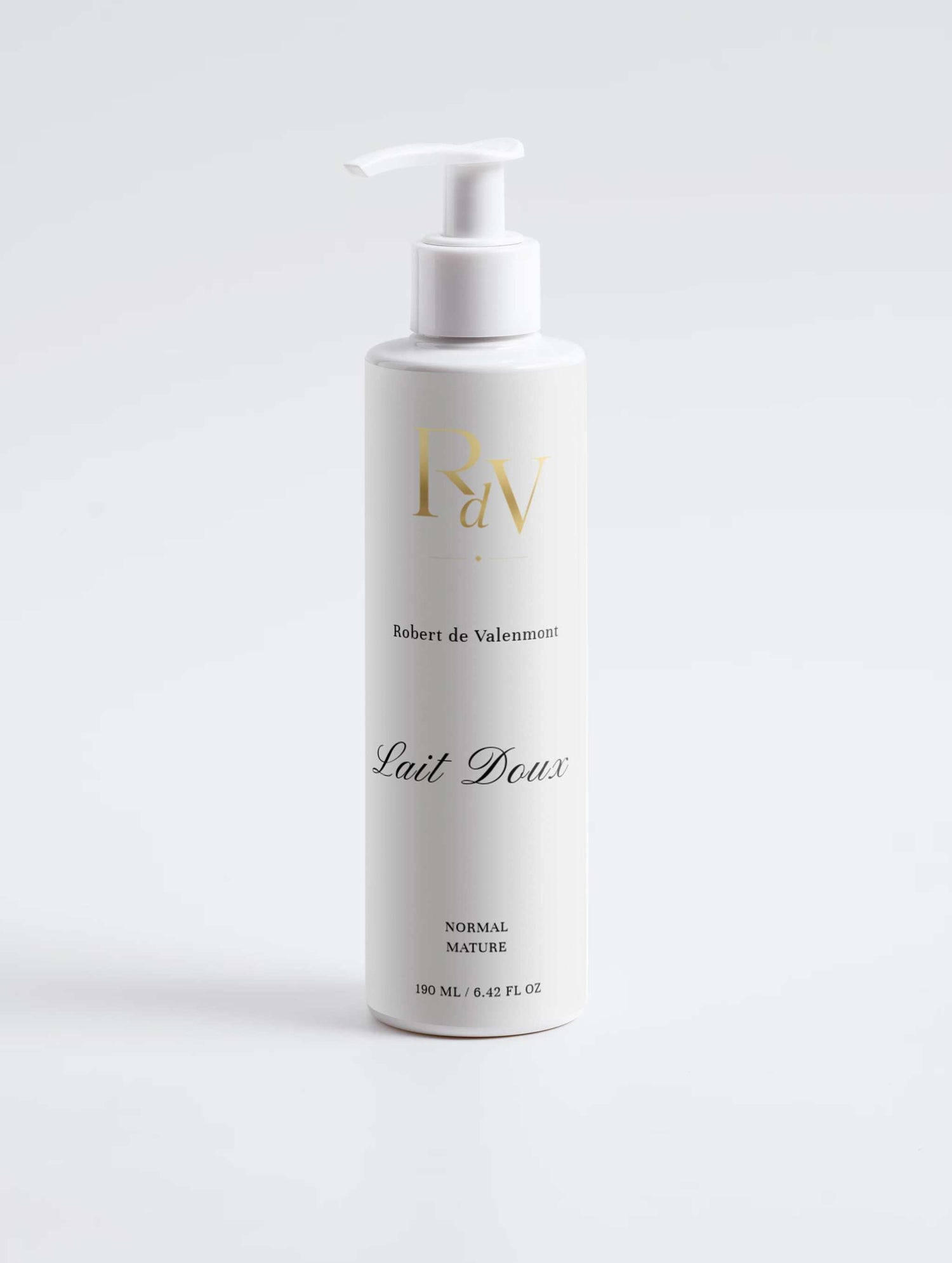 Sanfte Lait Doux Pflegecreme von Robert de Valenmont, cremige Textur und beruhigende Wirkung sichtbar in der Flasche