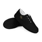 Code One Canvas Schuhe in reduziertem Design aus leichtem Canvas-Material für lässige Freizeitlooks.