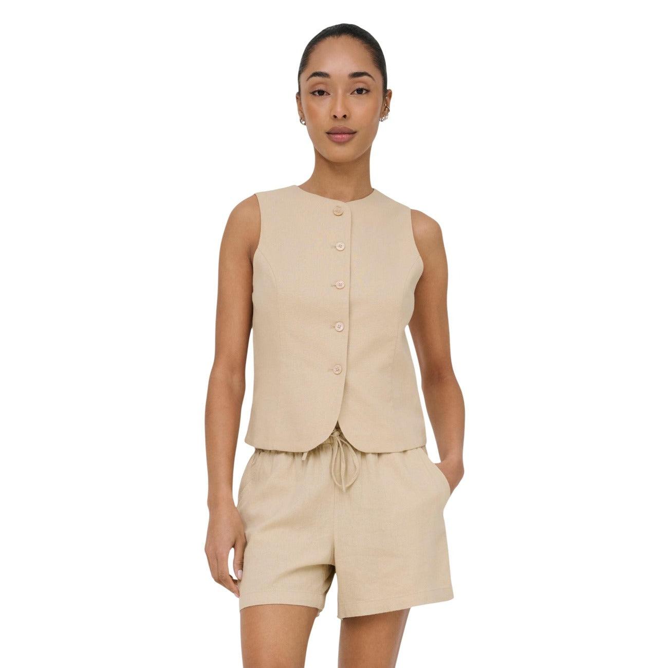 Only Damen Weste in modischem Design, braun mit Taschen, ideal für lässige Outfits und Übergangszeiten.